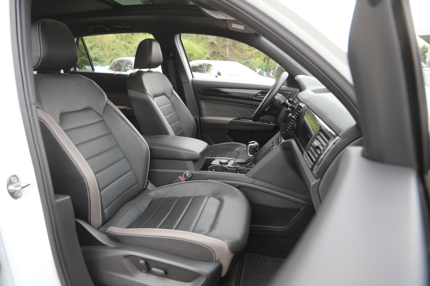 Volkswagen Atlas Cross Sport