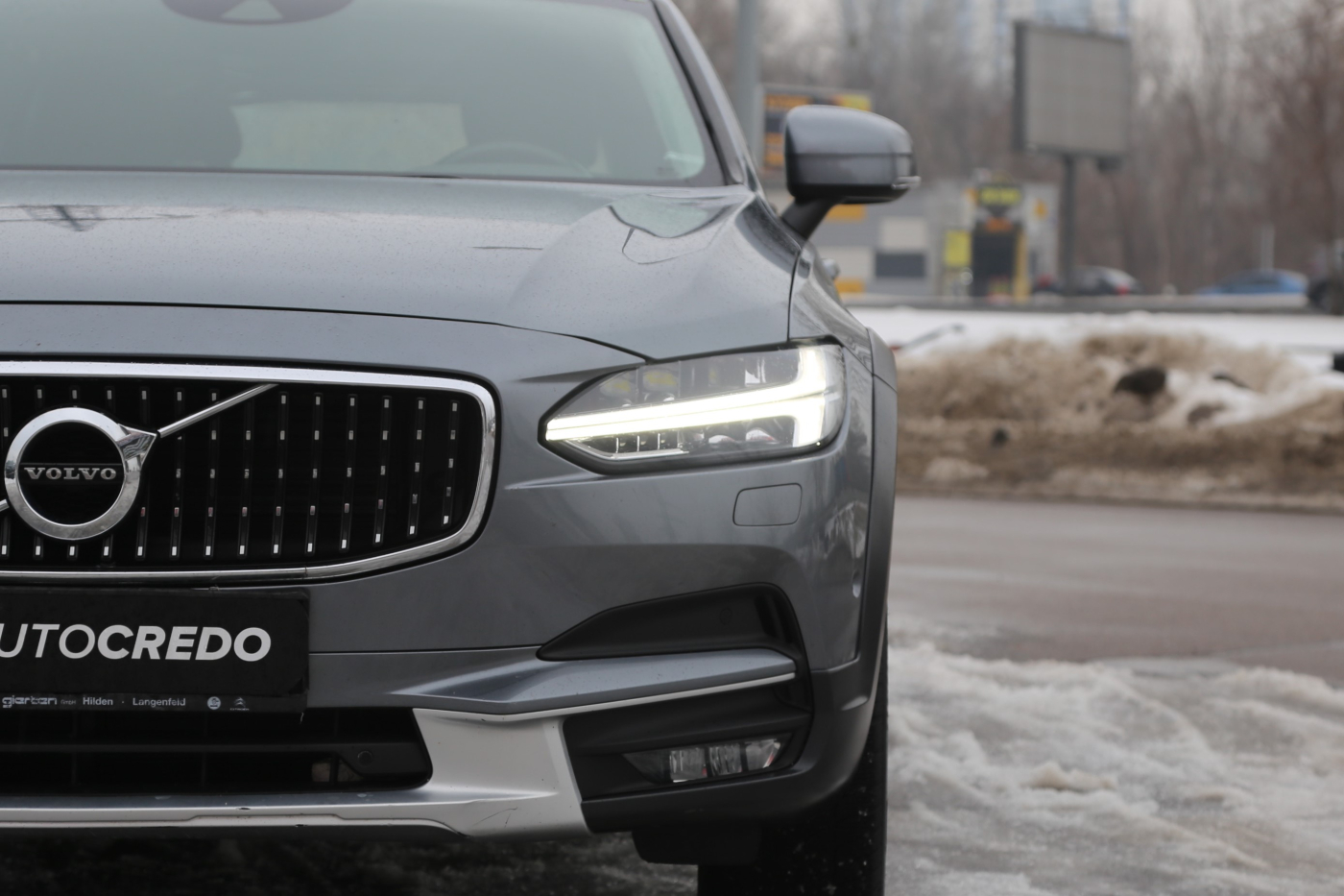 Volvo V90
