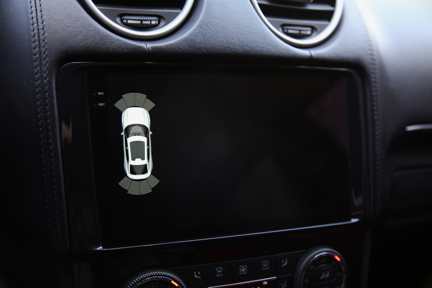 Mercedes-Benz M-Class
