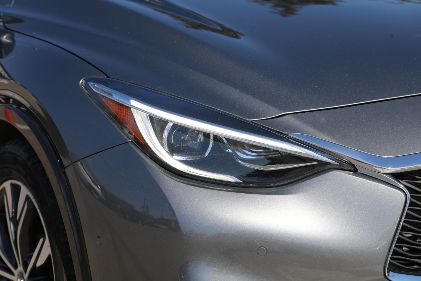 Infiniti QX30