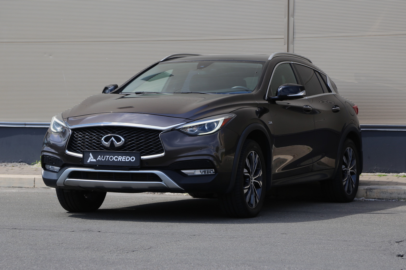 Infiniti QX30