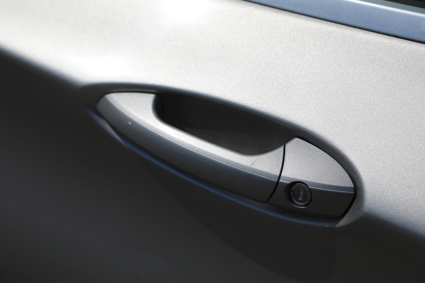 Infiniti Q30