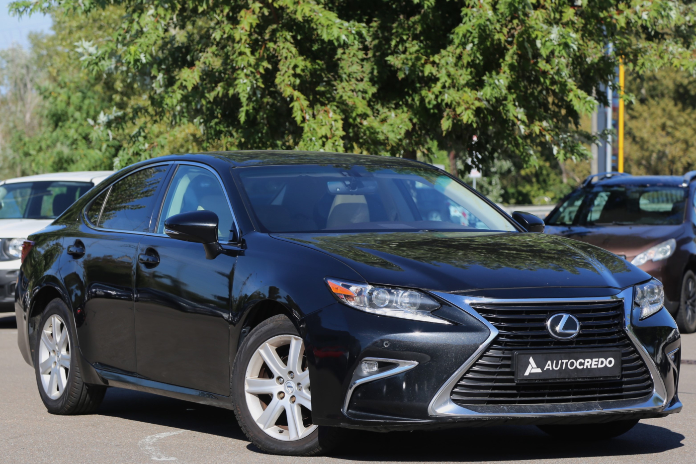 Lexus ES