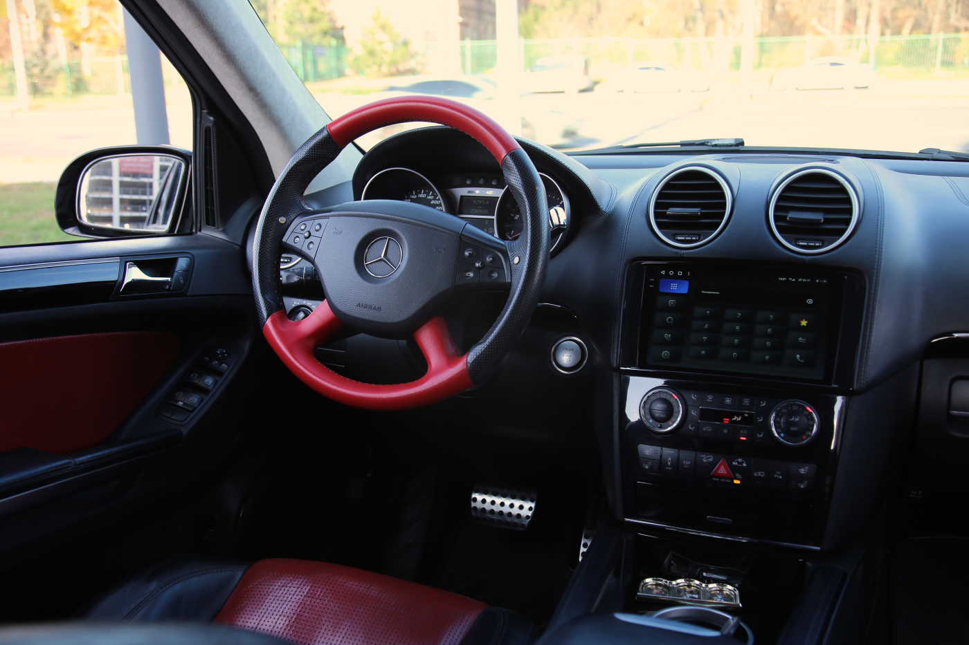 Mercedes-Benz M-Class