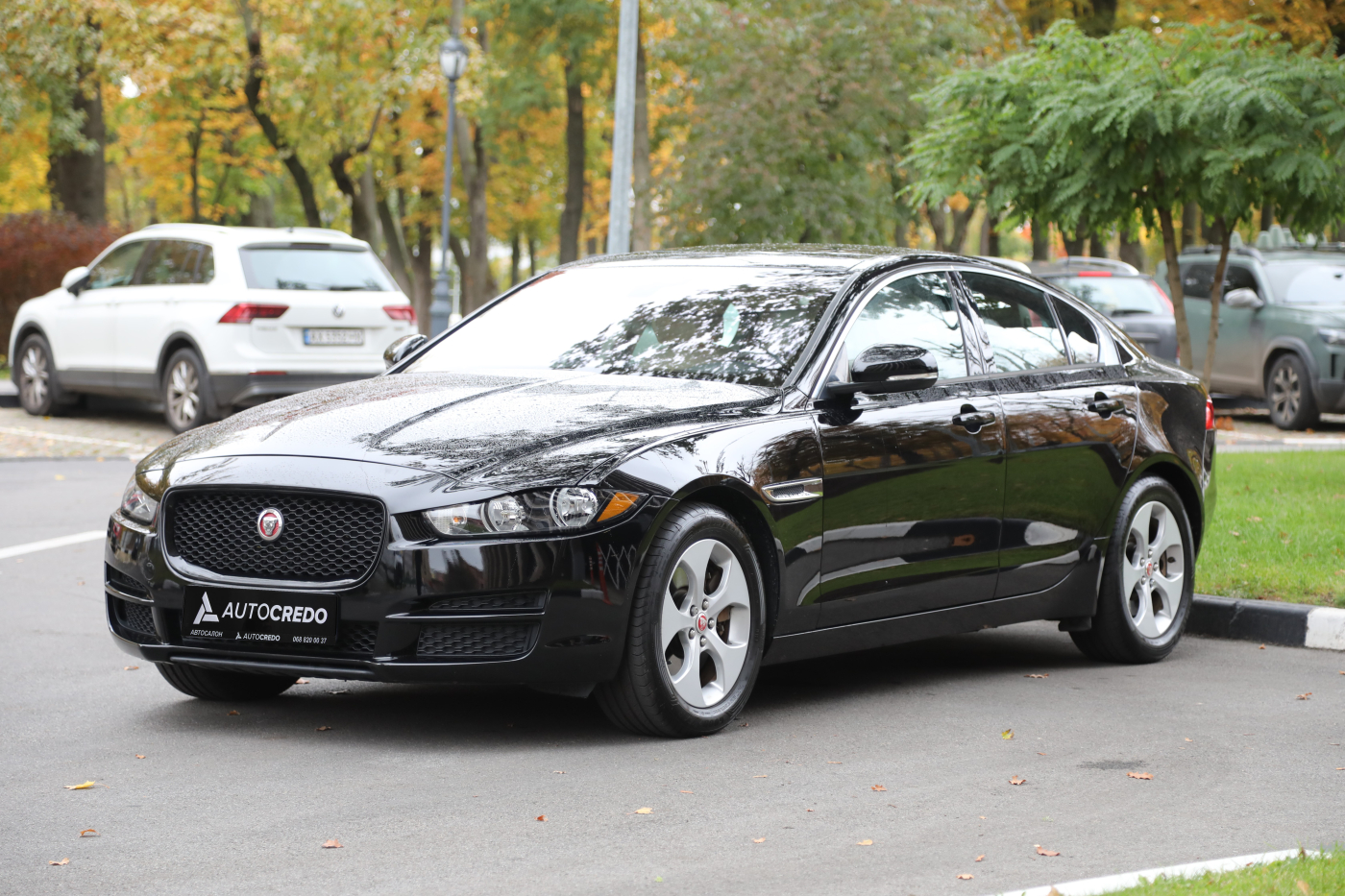 Jaguar XE