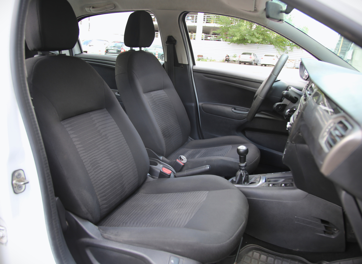 Peugeot 301