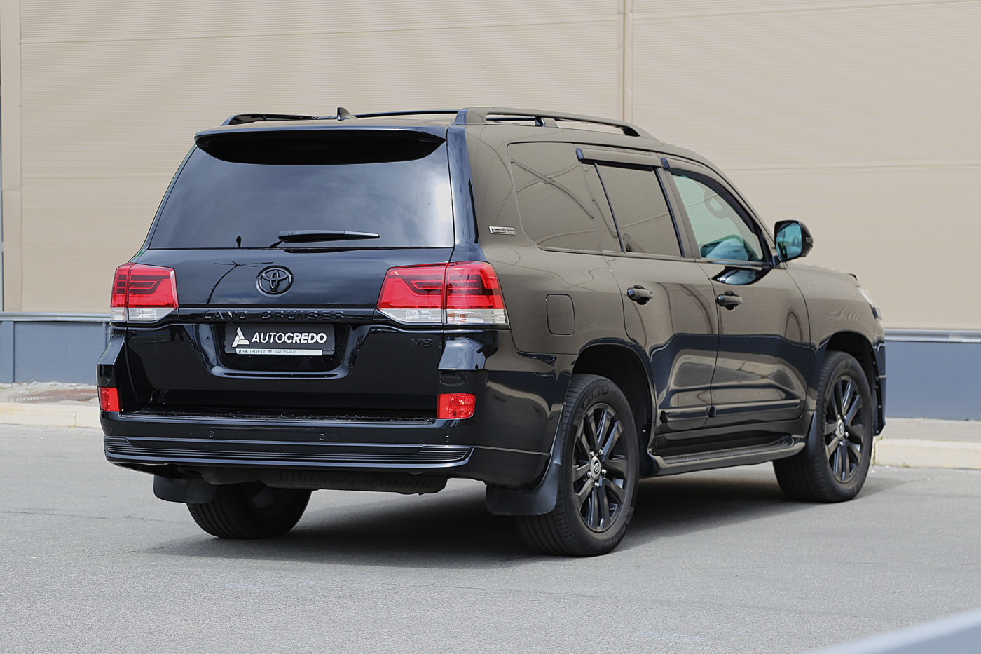 Toyota Land Cruiser (все)