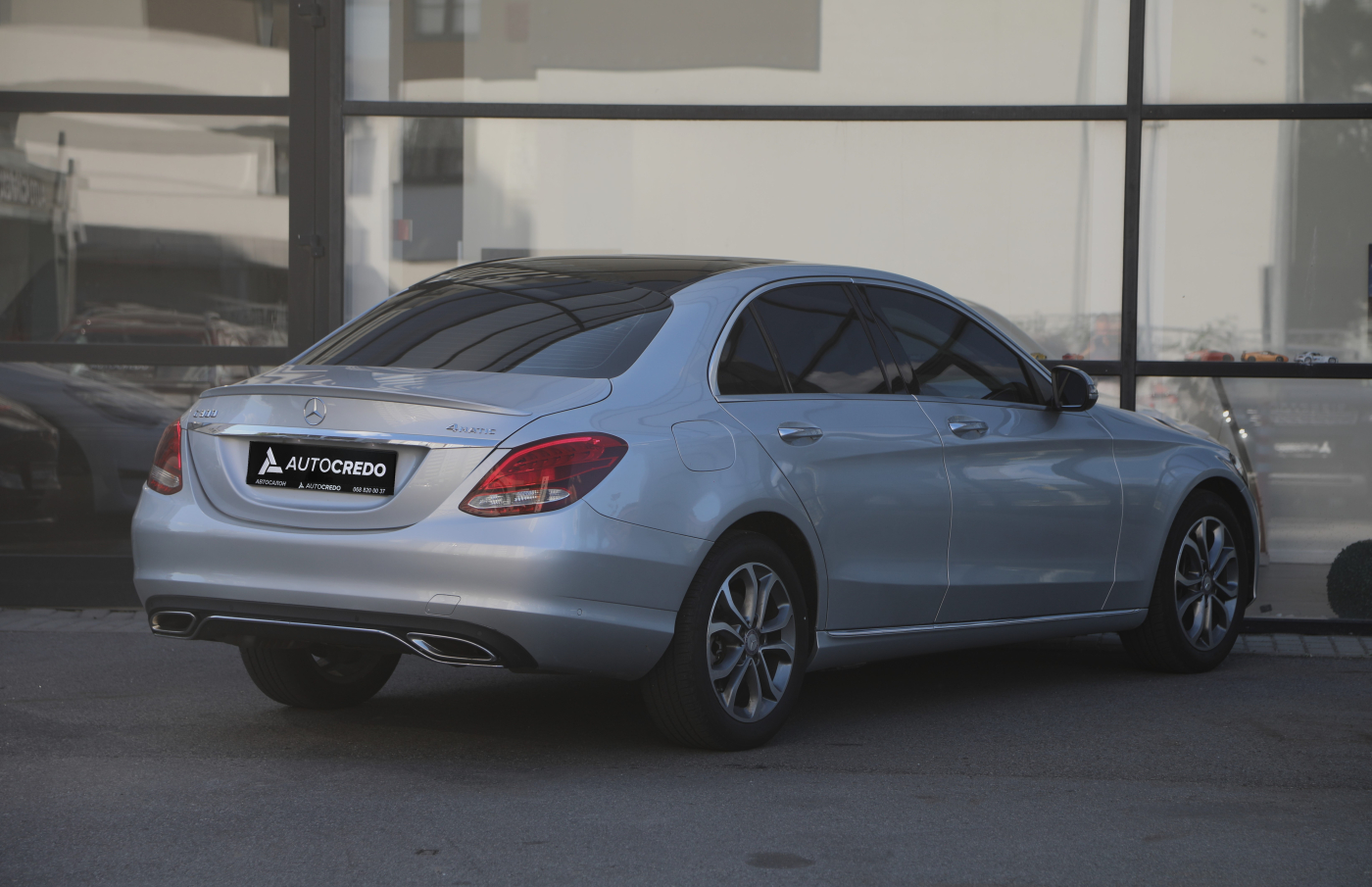 Mercedes-Benz C-Class