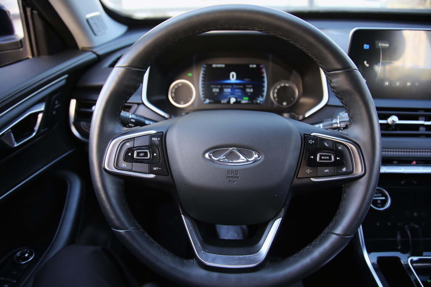 Chery Tiggo 8