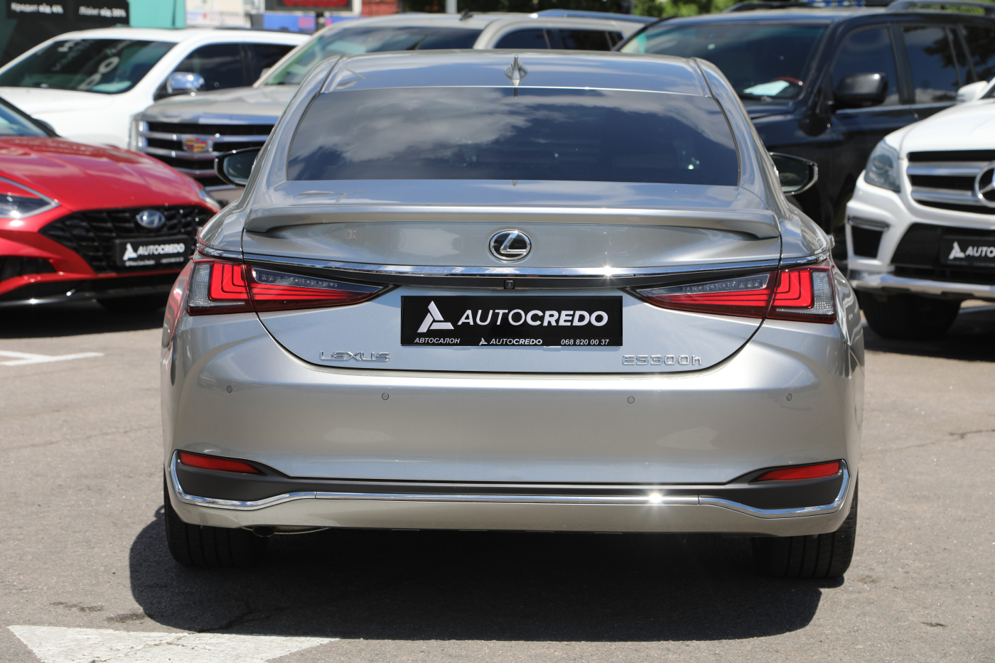 Lexus ES