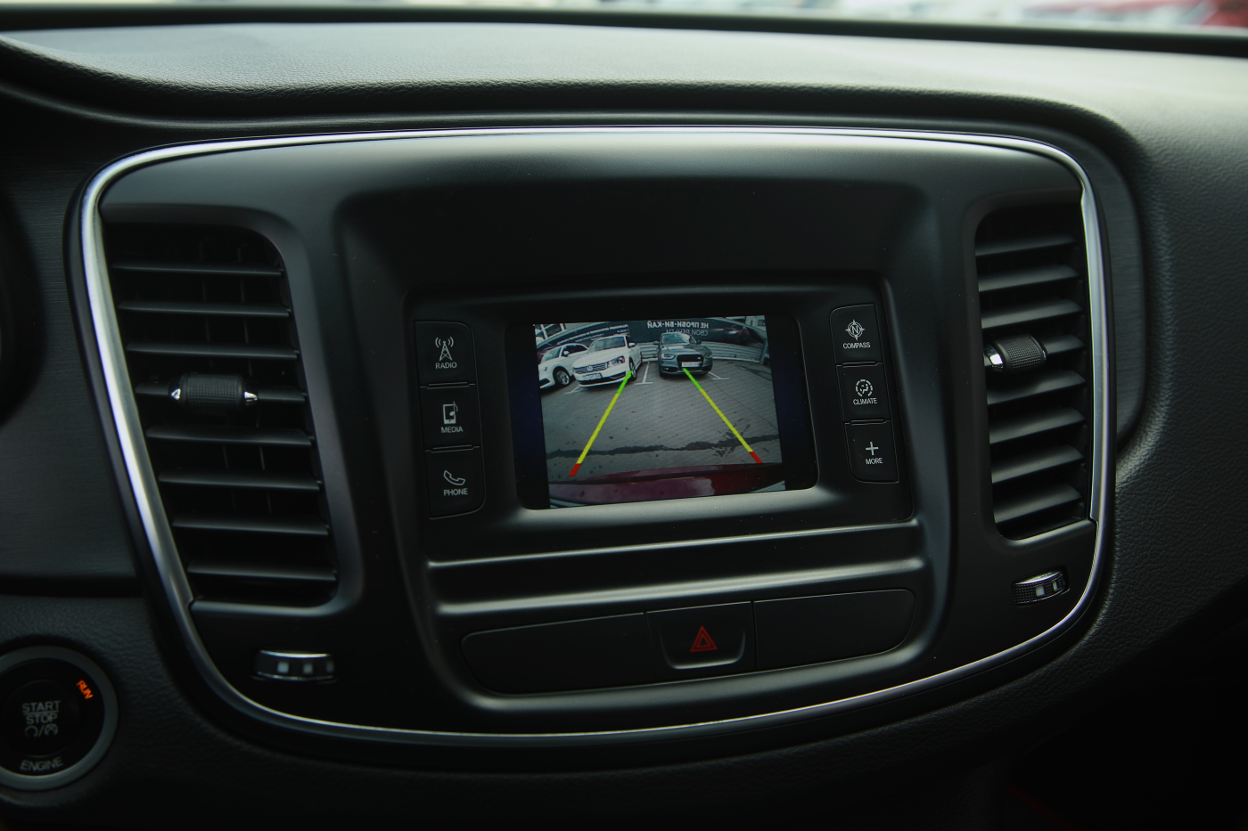 Chrysler 200