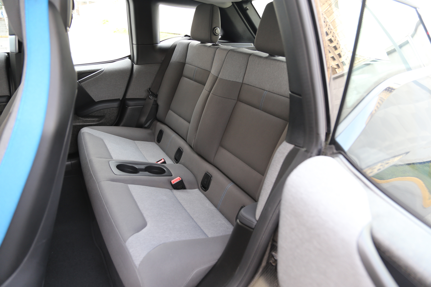 BMW I3