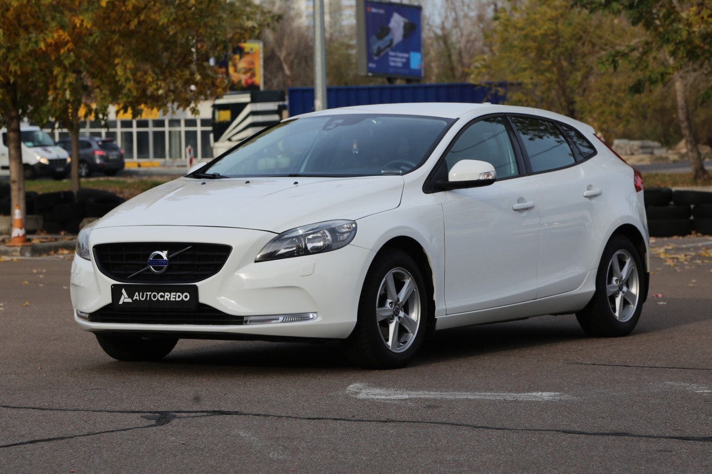 Volvo V40