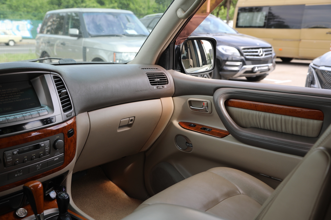 Lexus LX