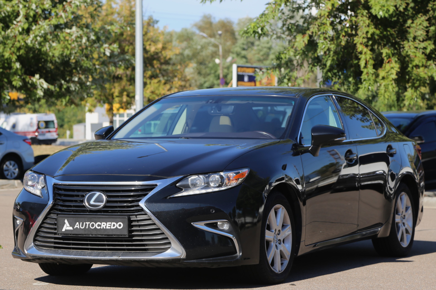 Lexus ES