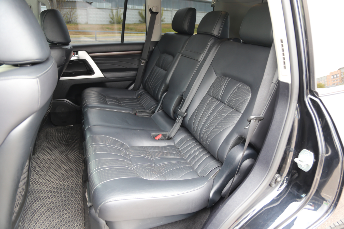 Toyota Land Cruiser (все)