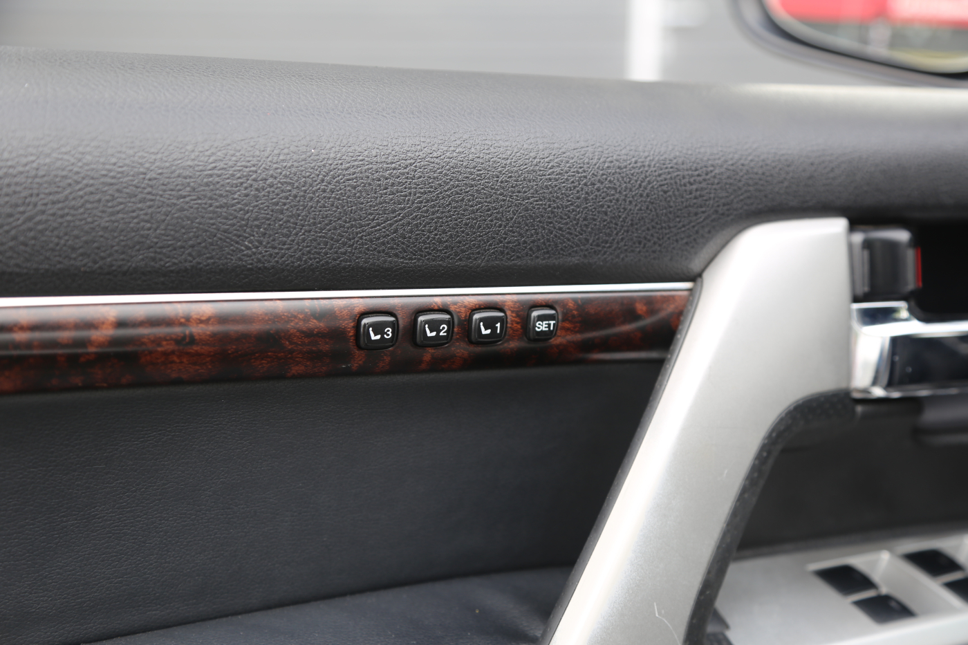 Toyota Land Cruiser (все)