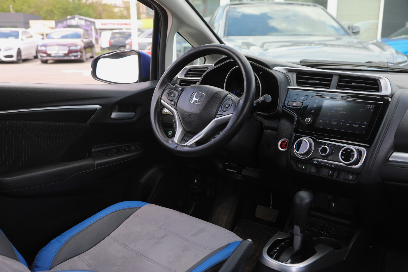 Honda FIT